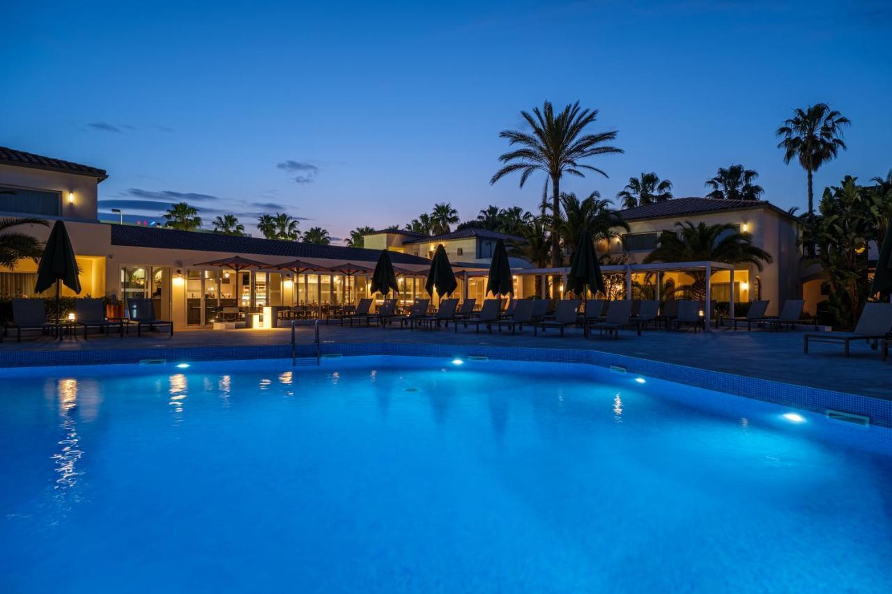 Oassium Hotel - Adults Only La Pineda Buitenkant foto